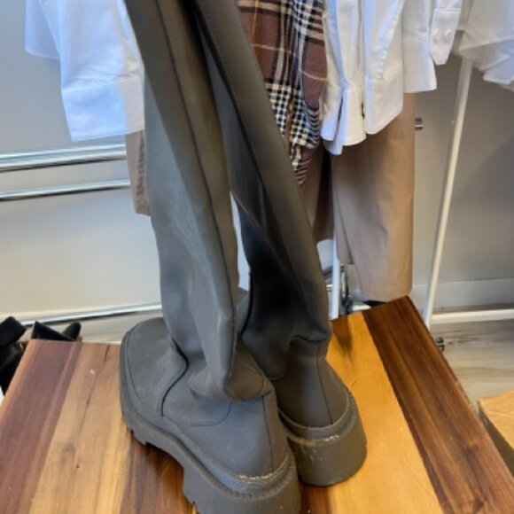 Zara Rain Boots - Picture 4 of 4